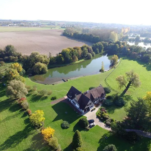 Domaine d'Aveluy, hotel v destinaci Aveluy