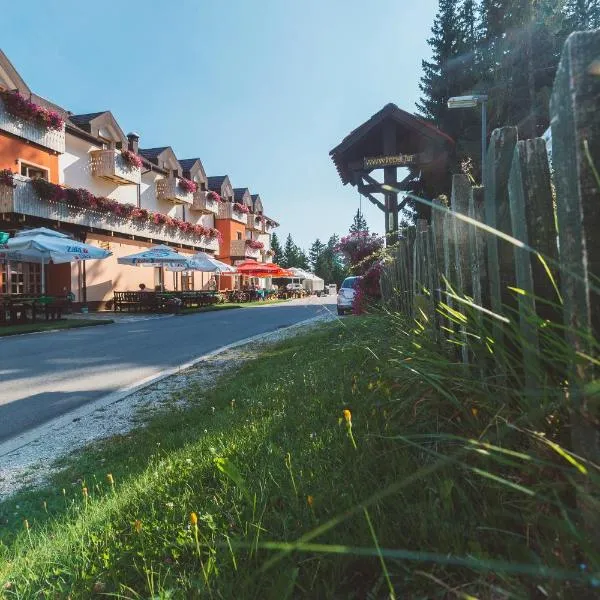 Hotel Jakec Trije kralji na Pohorju, hotel v mestu Padeški Vrh