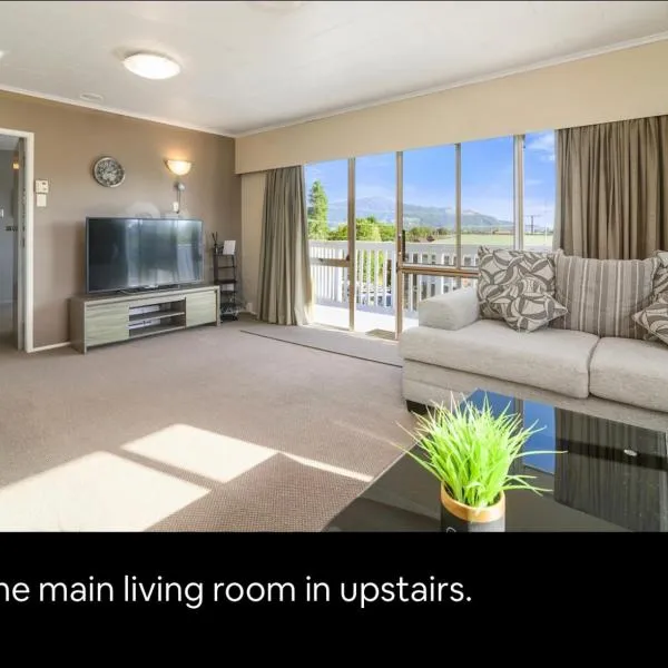 Spacious Utuhina holiday House, hotel v destinaci Rotorua