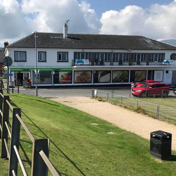 Beach Front Flat, Brodick, hotel v destinaci Brodick