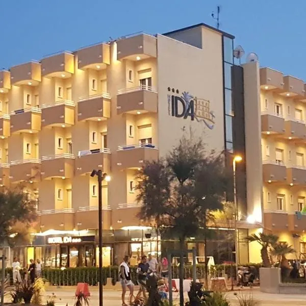 Hotel Ida โรงแรมในIgea Marina