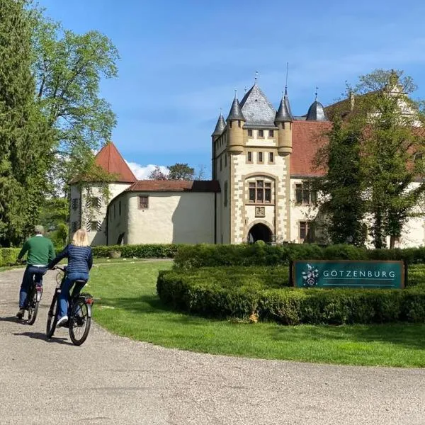 Schlosshotel Götzenburg, hotel in Lampoldshausen