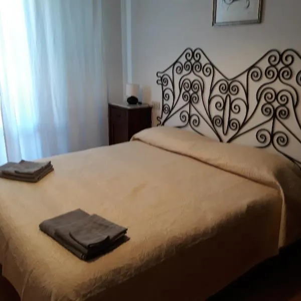 Casa Dori, khách sạn ở Viareggio