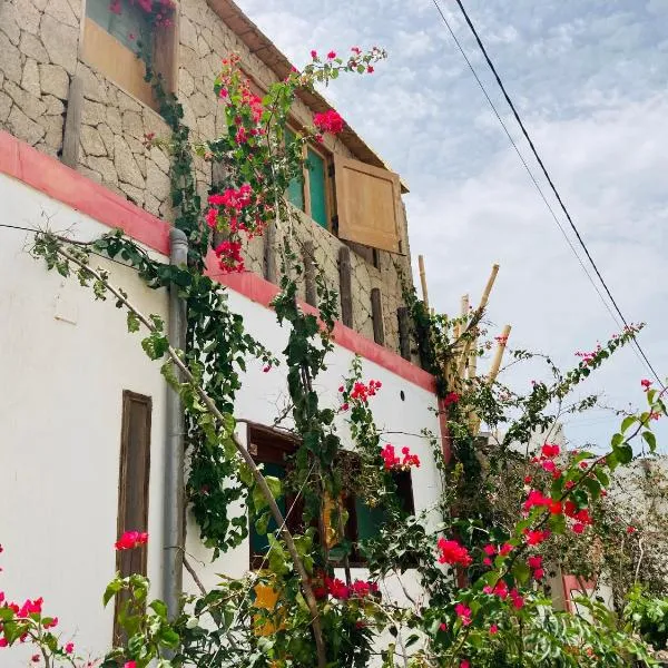 Pedra de Rala, hotell i Porto Novo