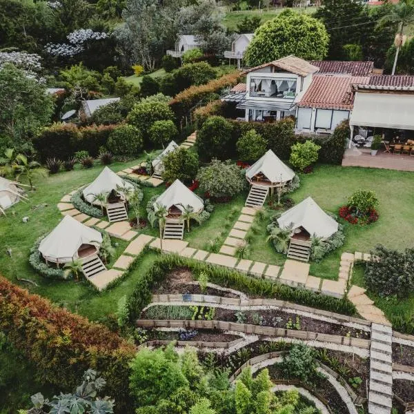 TEVA Glamping & Retreat, ξενοδοχείο σε Ριονέγρο