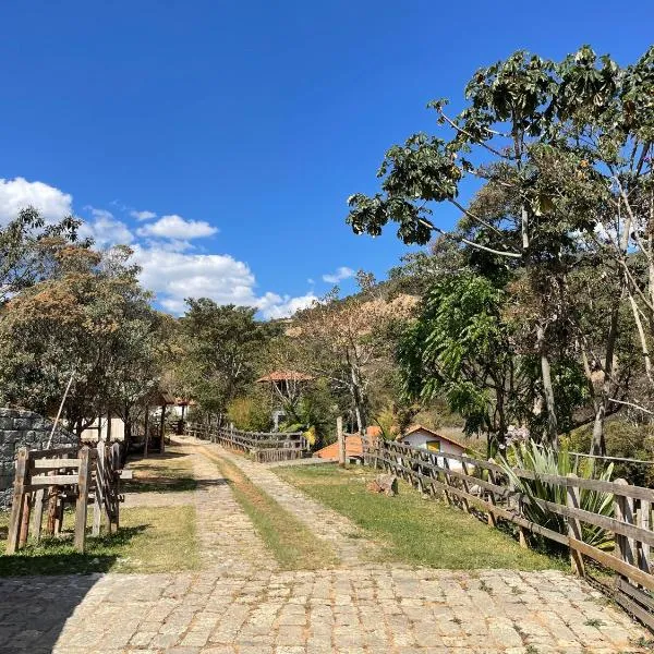 Casa Amarela, hotel in Passa Quatro