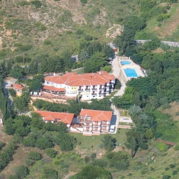 Roxani Country House Resort, hotel di Marónia