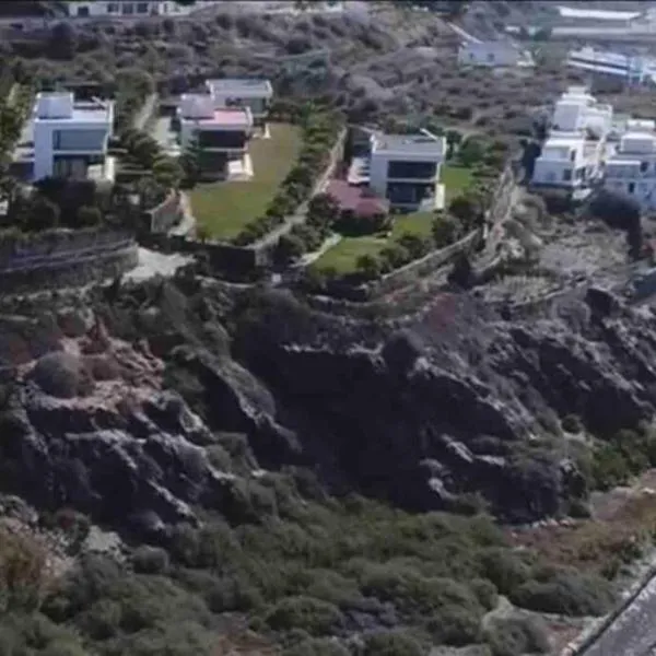 Alcazaba Hills, khách sạn ở Adra