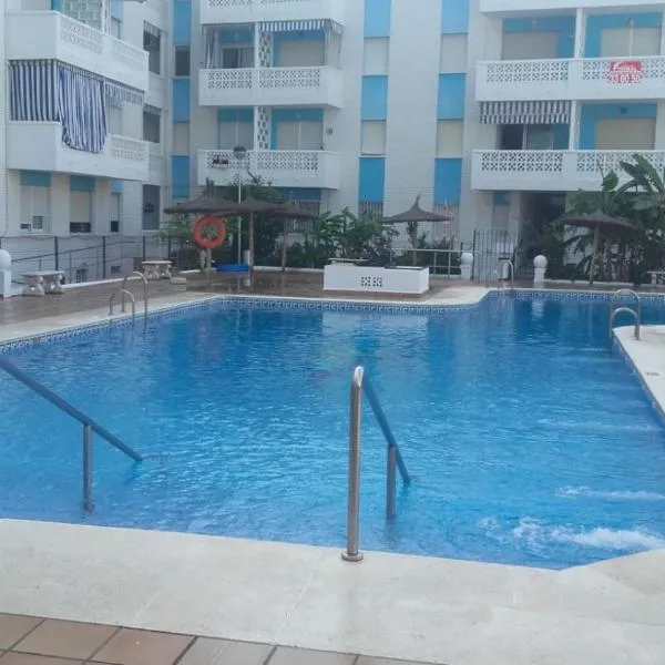 Apartamento con Piscina a 50 m de la Playa de Regla 2 Dormitorios Hasta 6 personas, hotel u gradu Čipiona