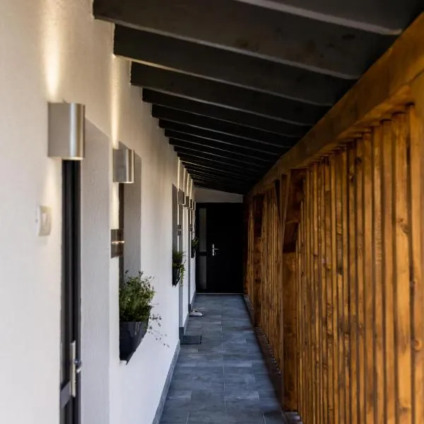 Corvin Guesthouse, hotel v destinácii Hunedoara