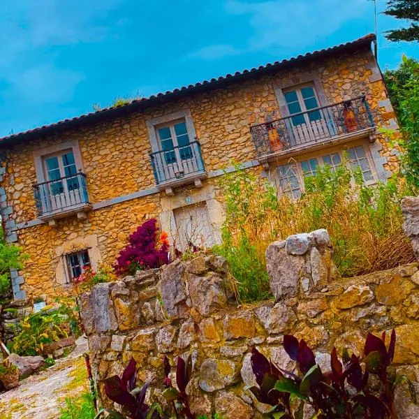 Finca El Miruéndano: La Franca'da bir otel