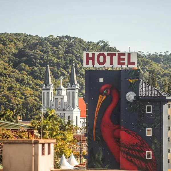 Andardac Hotel, hotel a Guaramirim