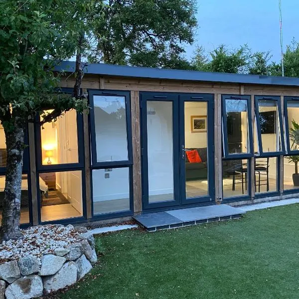 Delightful 1 bedroom chalet, hotel v destinaci Throwleigh