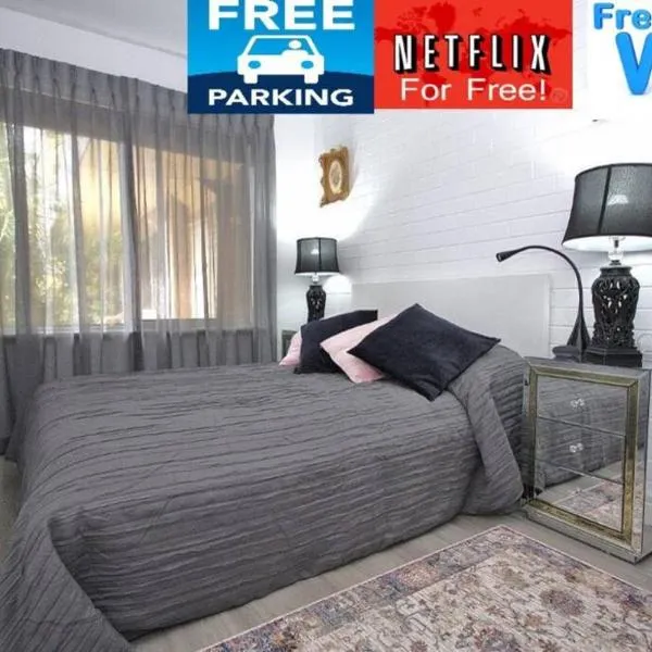 LOCATION LIFESTYLE CONVENIENCE! WIFI NETFLIX WINE, hotel a Perth
