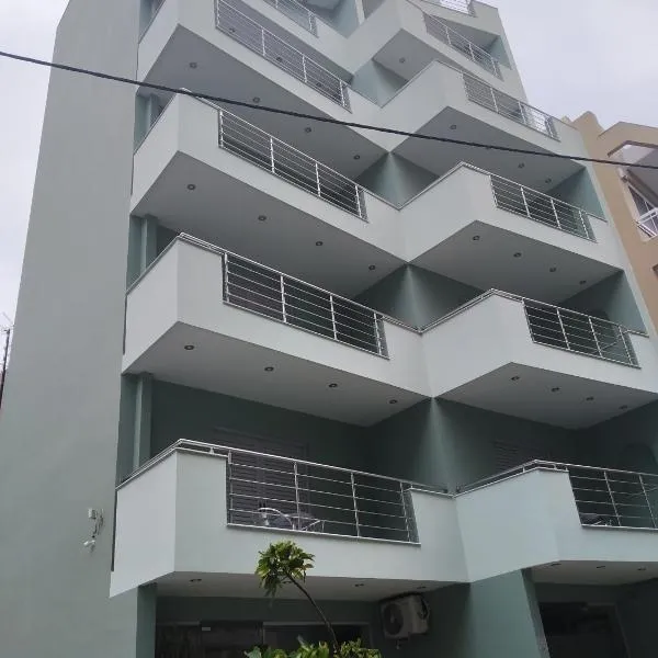 Elaėa Boutique Apartments, hotel v destinaci Piraeus