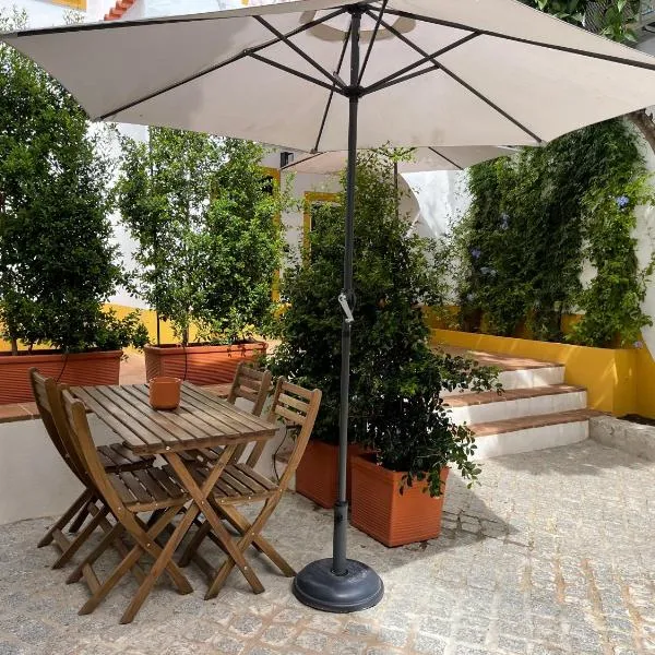 Casa Carmo, hotel v destinaci Évora