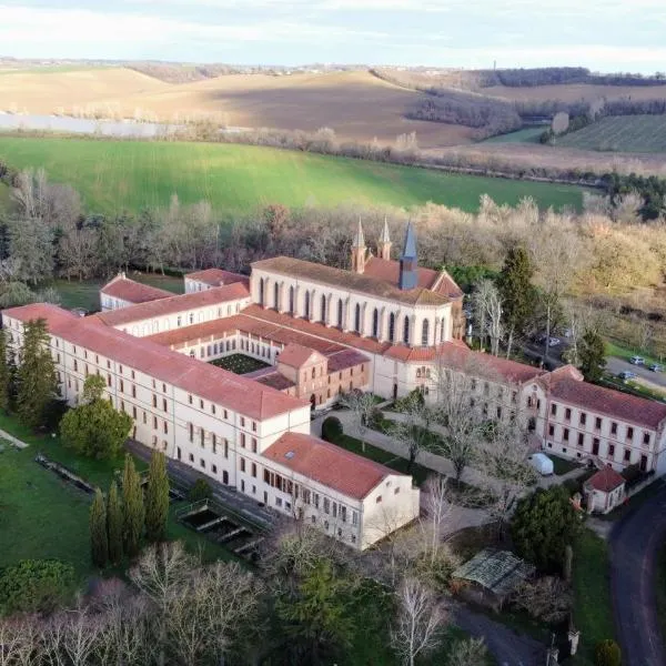 Hôtellerie de l'Abbaye, hotel in Saint-Cricq