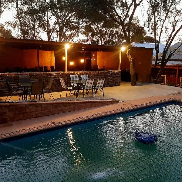 Rocky Hollow Lodge, hotel in Pretoria