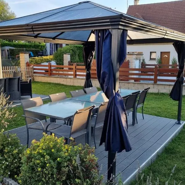 chez christian&astrid Next to Disneyland Paris, hotel em Penchard