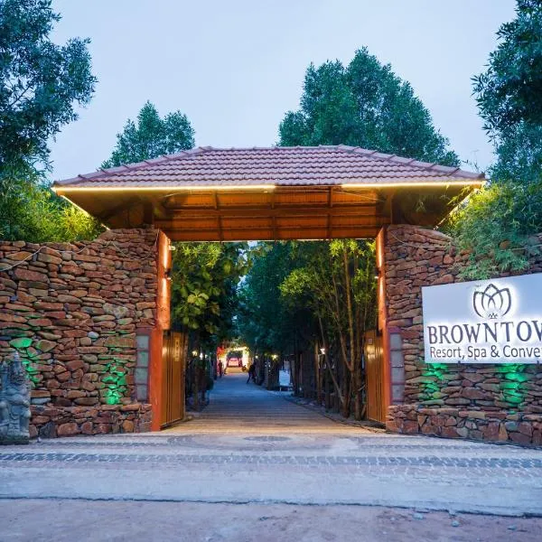 Brown Town Resort & Spa, hotel em Venkatāpur