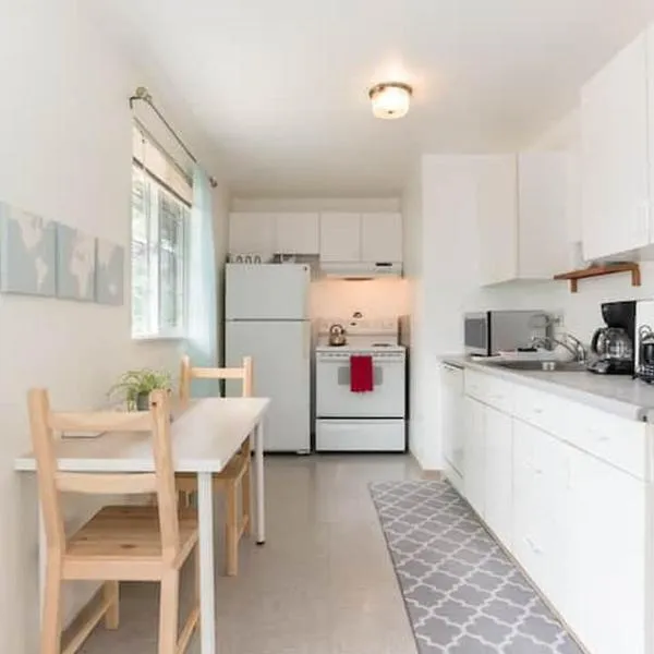 Unique, Convenient, Centrally located apartment, hotel in Kent