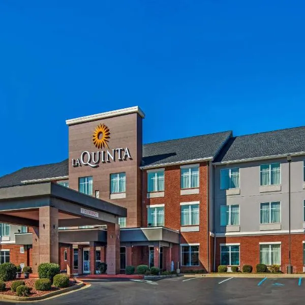 Viesnīca La Quinta by Wyndham Oxford - Anniston pilsētā Enistona