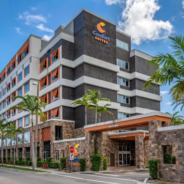 Comfort Suites Fort Lauderdale Airport & Cruise Port, hotel in Avon Park