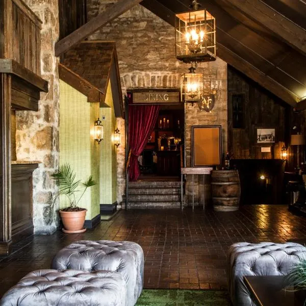 Old Stone Inn Boutique Hotel, hotel in Niagara Falls