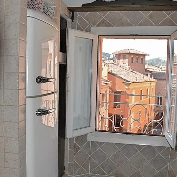 Mansarda Teatro Duse Centro, hotel v destinaci Boloňa