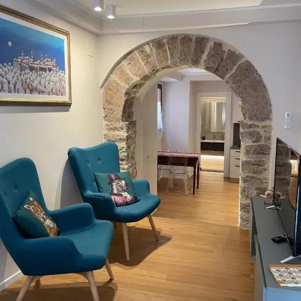 Assisi AD Apartments - Fratello Sole Luxury Loft, hotel in Assisi