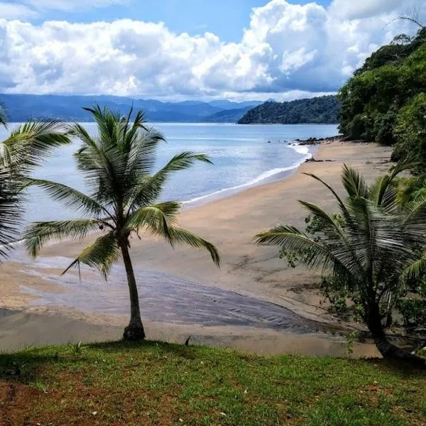 Choibana Ecolodge, hotell i Bahía Solano