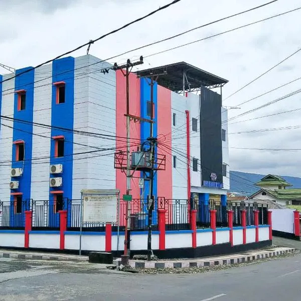 Karaton Luwuk, hotel in Luwuk