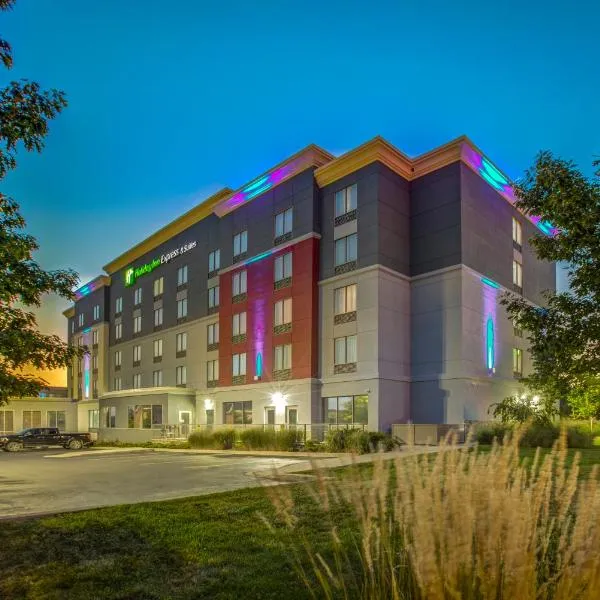 Holiday Inn Express Hotel & Suites - Woodstock, an IHG Hotel, hotell i Woodstock