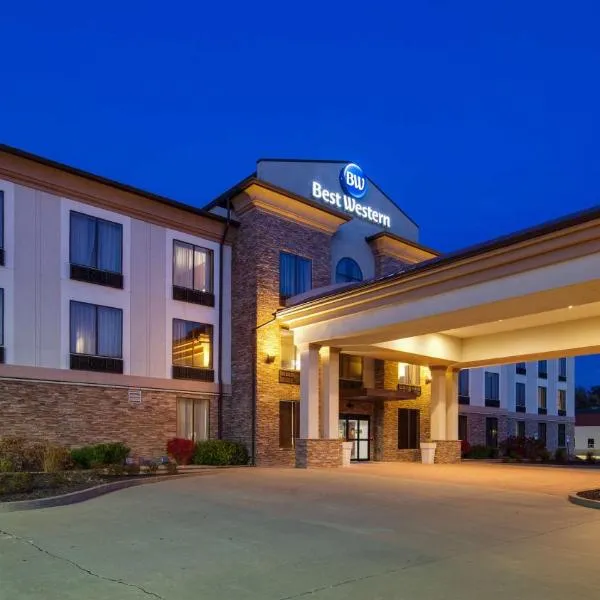 Best Western St. Louis Airport North Hotel & Suites, hotel di Hazelwood