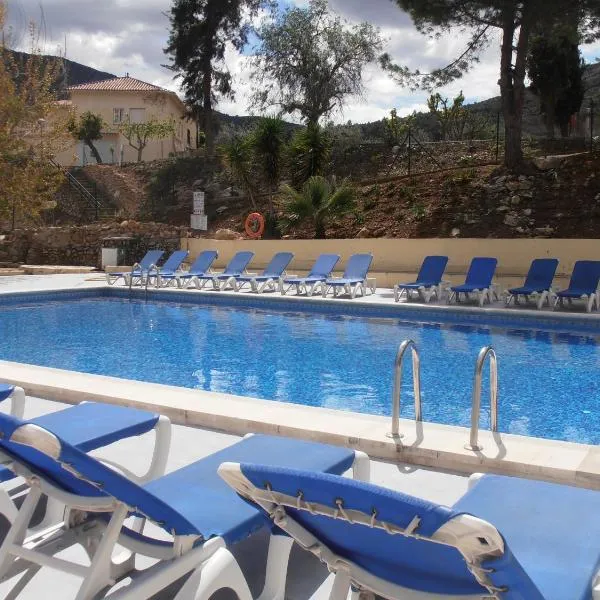 Oasis Country Park, hotel a Rugat