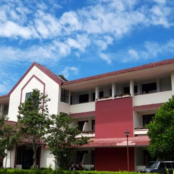 Dieng Kledung Pass Hotel & Restaurant, hotel in Gebig