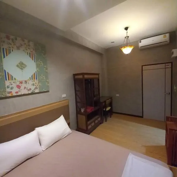 Buri Hostel Bangkok, hotel v destinaci Amphoe Phra Khanong