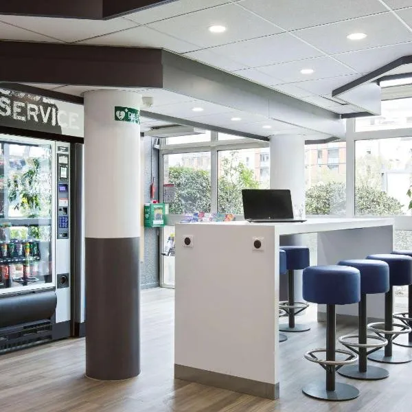 Ibis Budget Fresnes Orly – hotel w mieście Fresnes