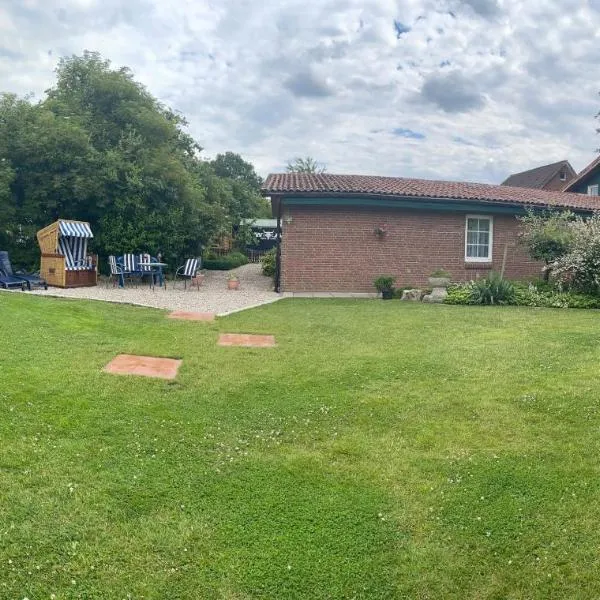 Ferienwohnung "Haaler Au", hotel in Stafstedt