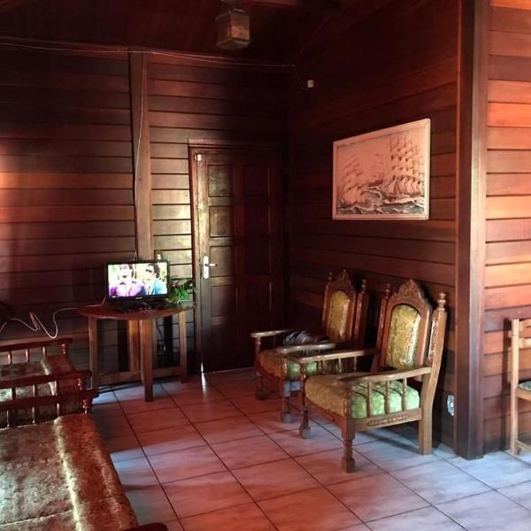 Casa Beira-Mar em Mongaguá - 4 Quartos - Vista Inesquecível para o Mar - Wi-Fi - Estacionamento 4 carros - Foto 5