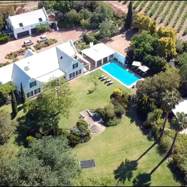 Sanddrif Stellenbosch Guest Farm, hotel in Stellenbosch