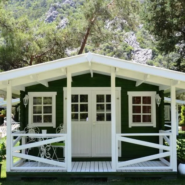 Lukkies Lodge Cirali, hotel a Çıralı