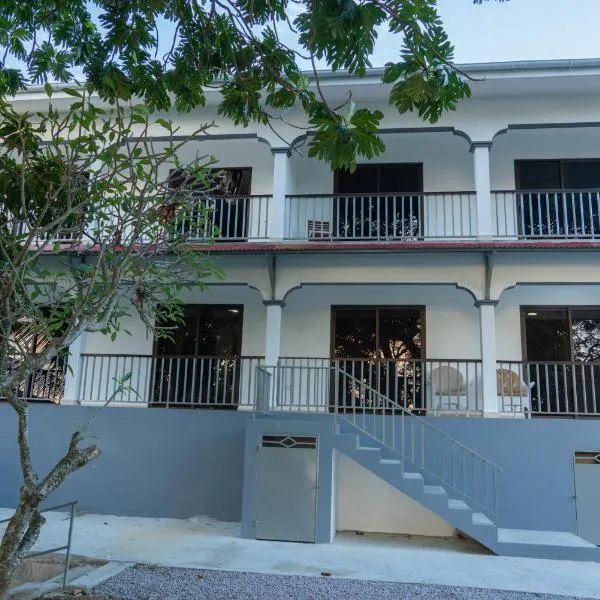 E&E Self Catering, hotel v destinaci Beau Vallon