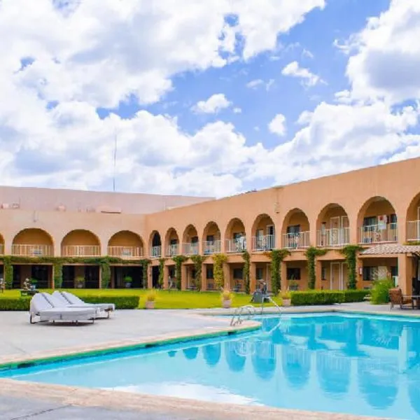 Hotel Santa Fe, hotel in Camargo