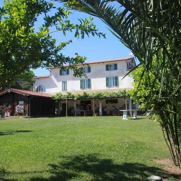 Azienda Agricola Sapereta, hotel v destinaci Porto Azzurro
