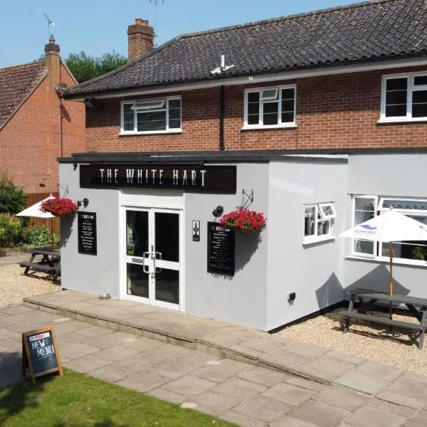 The White Hart, hotel in Little Dunham