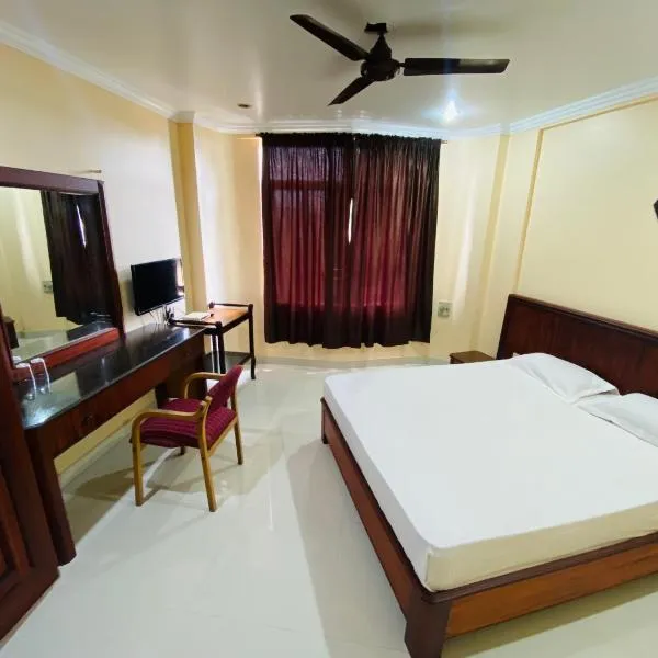 Hotel Meridian Palace, hotell i Kannur