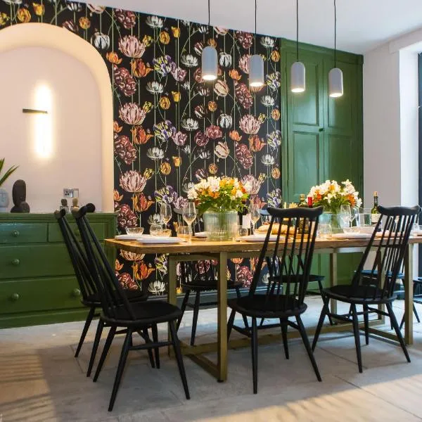 Craven by Casa Del Artista - 4 Bedroom Luxury House - Skipton, hotel v destinaci Skipton