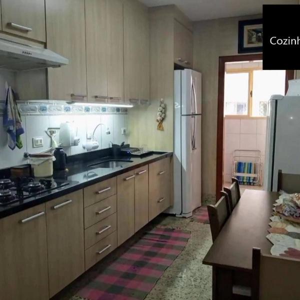 Mongaguá - Pé na Areia - 2 Quartos - 6 pessoas - Foto 4