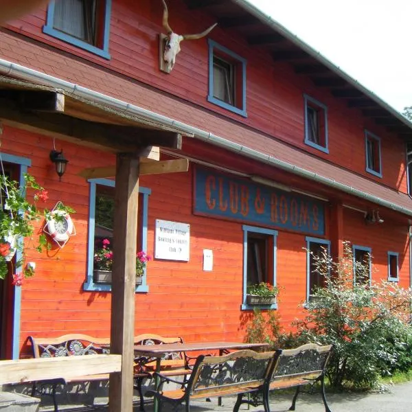 Williams Village Bowling & Country Club, hotel v Budapešti